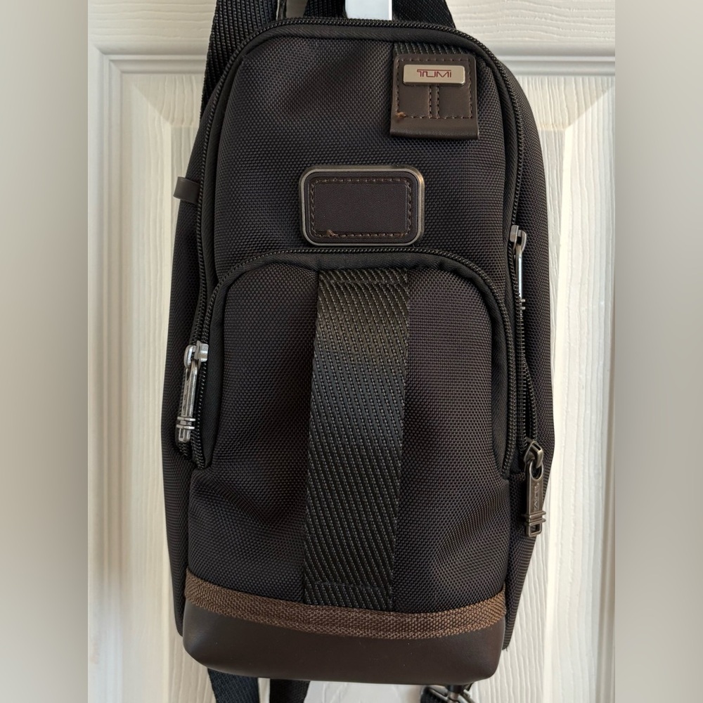 Tumi Sling Black with Brown Leather Accents